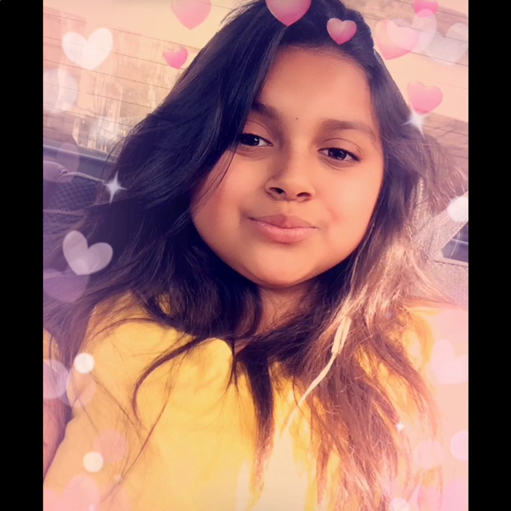 Meet your Posher, Kayla